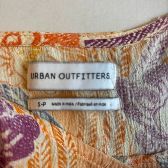 Urban Outfitters Orange Floral Print Flutter Hem Adjustable Straps Sleeveless SP - Picture 4 of 6